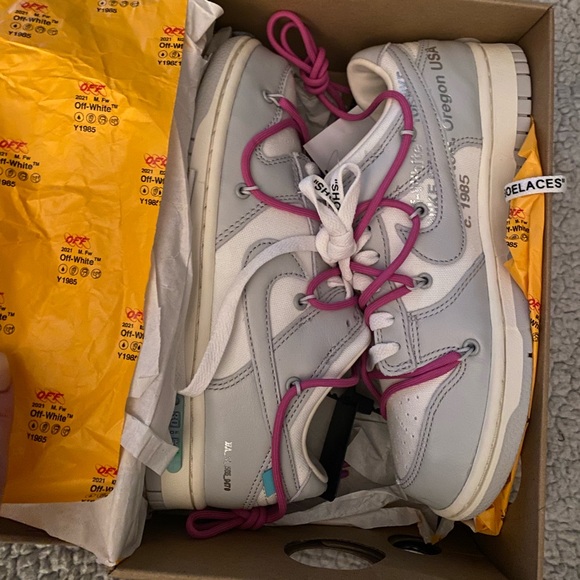 Off white X Nike Lot 30 of 50 brand new size